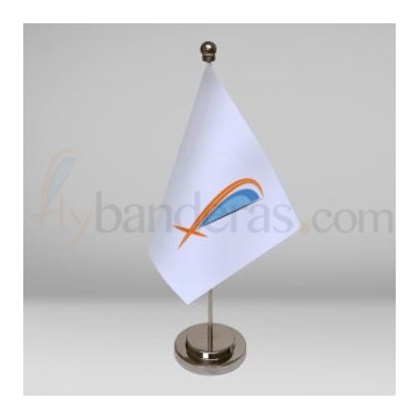 Mástil de sobremesa con bandera
